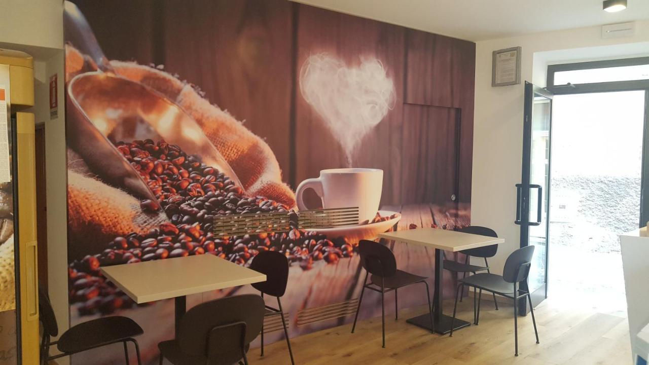 Hotel Pace Brenzone sul Garda Dış mekan fotoğraf