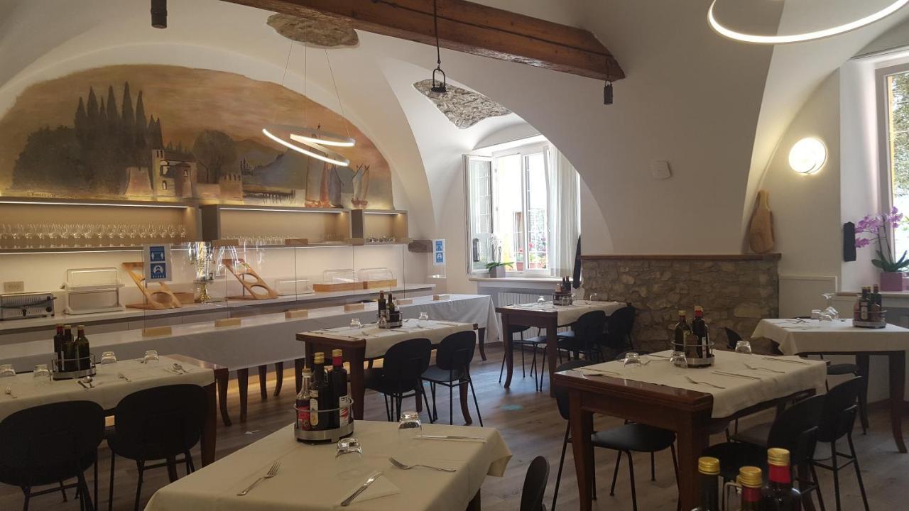 Hotel Pace Brenzone sul Garda Dış mekan fotoğraf