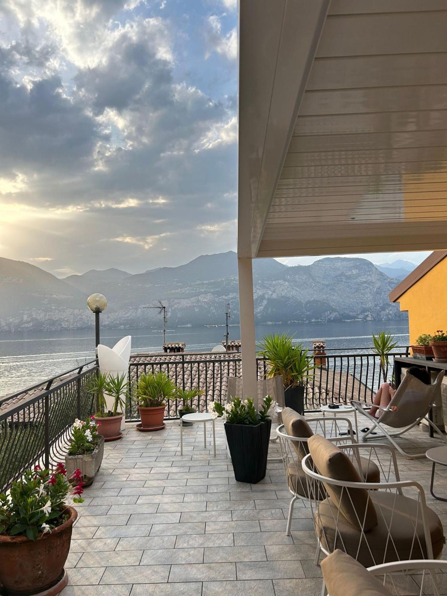 Hotel Pace Brenzone sul Garda Dış mekan fotoğraf