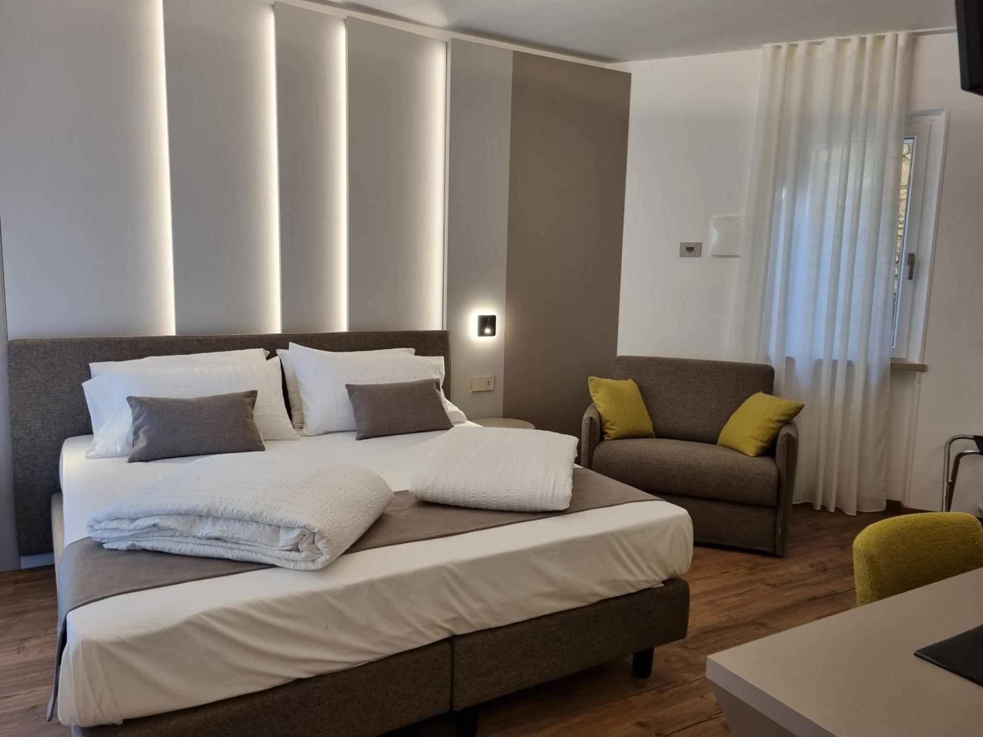Hotel Pace Brenzone sul Garda Dış mekan fotoğraf