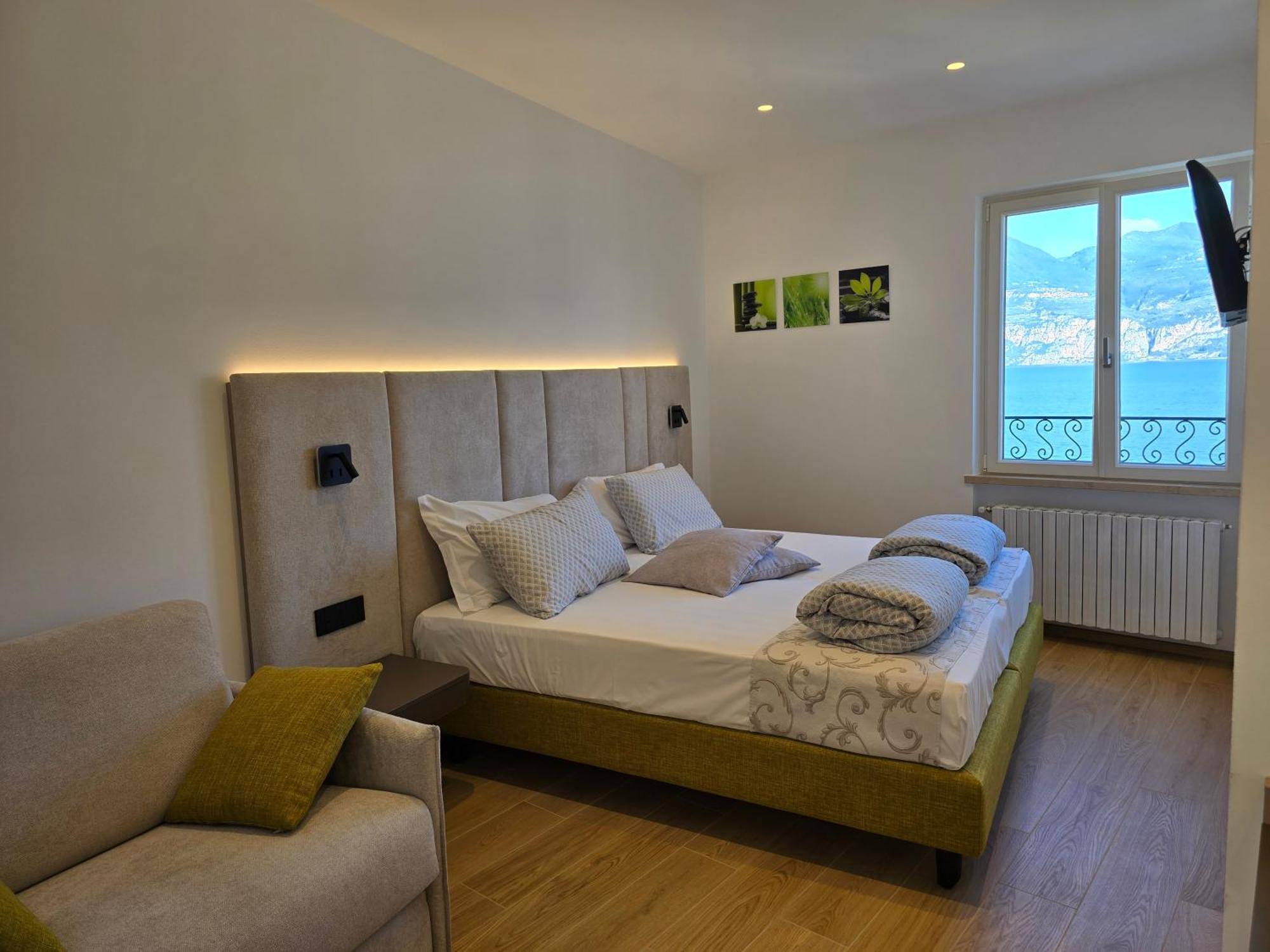 Hotel Pace Brenzone sul Garda Dış mekan fotoğraf