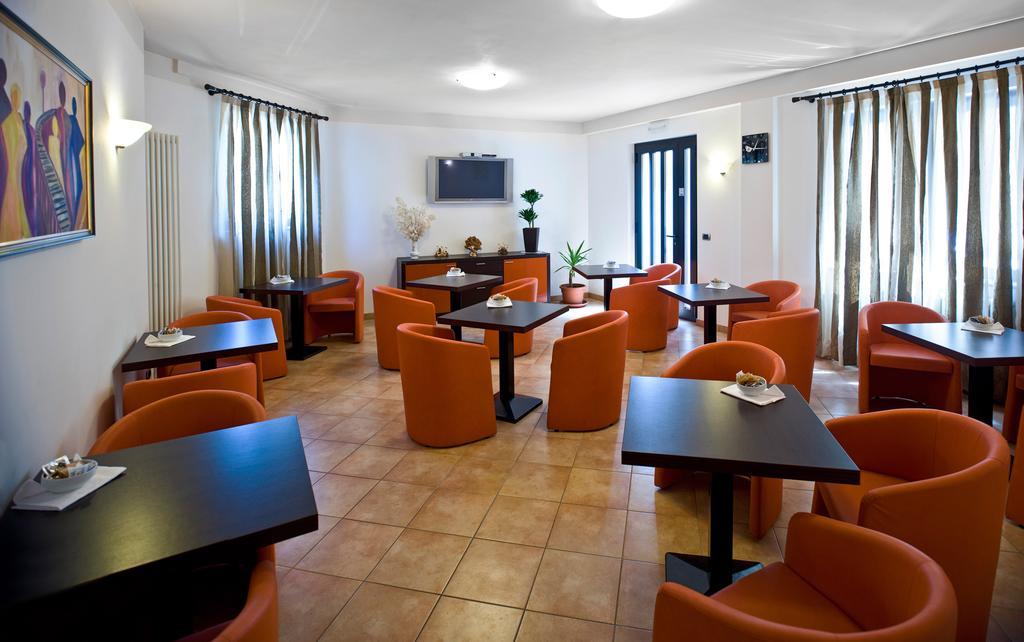 Hotel Pace Brenzone sul Garda Dış mekan fotoğraf