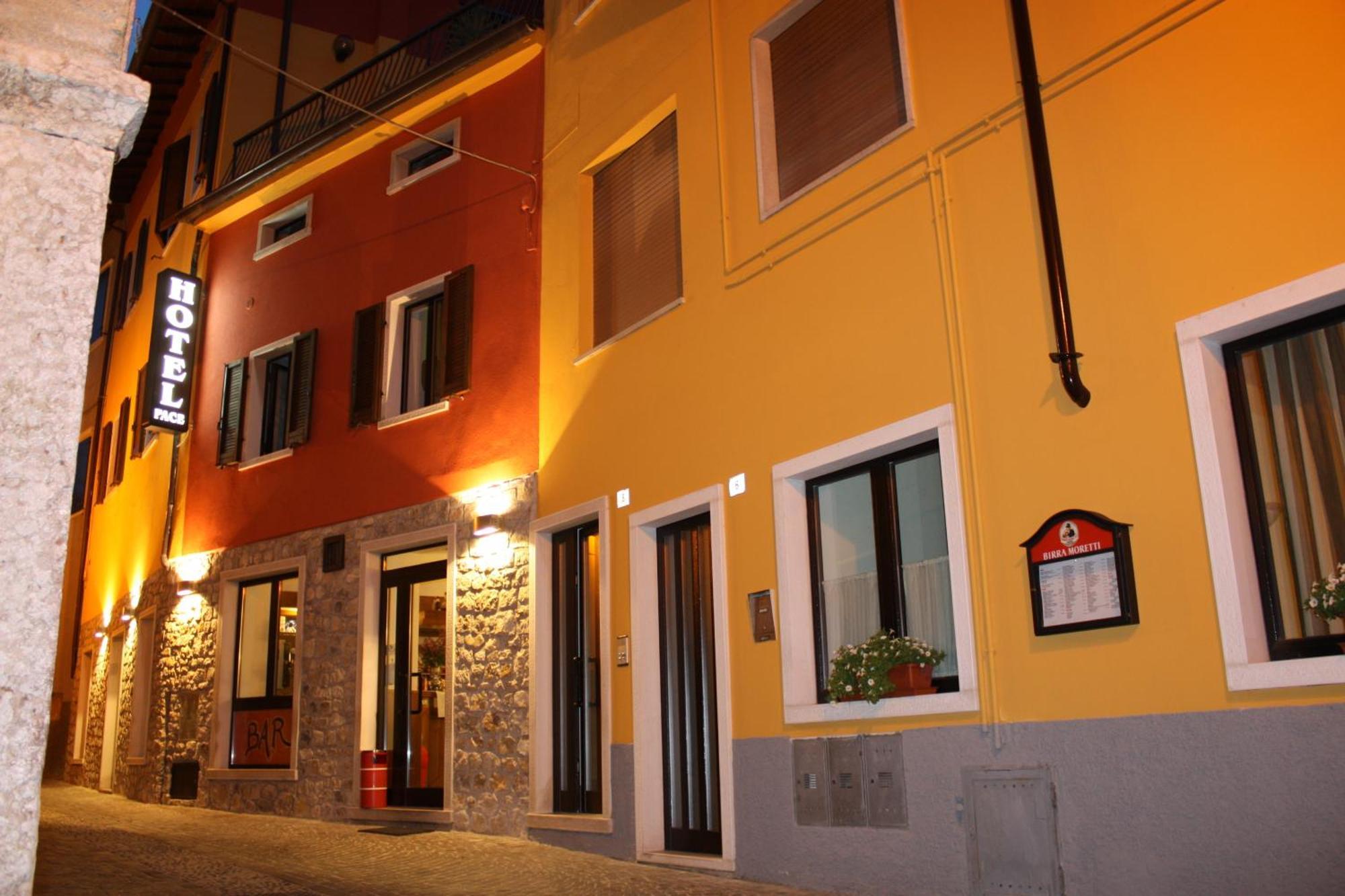 Hotel Pace Brenzone sul Garda Dış mekan fotoğraf